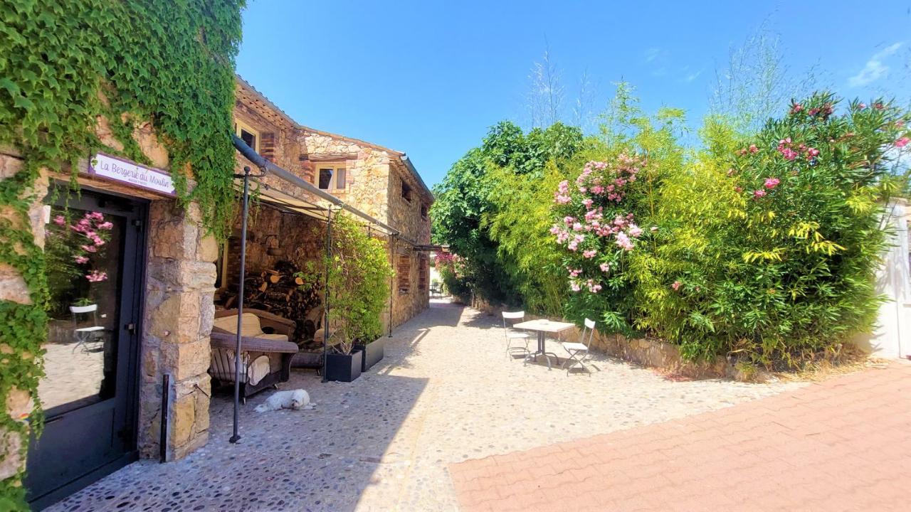 La Bergerie Du Moulin (Adults Only) Bed and Breakfast Taradeau Buitenkant foto